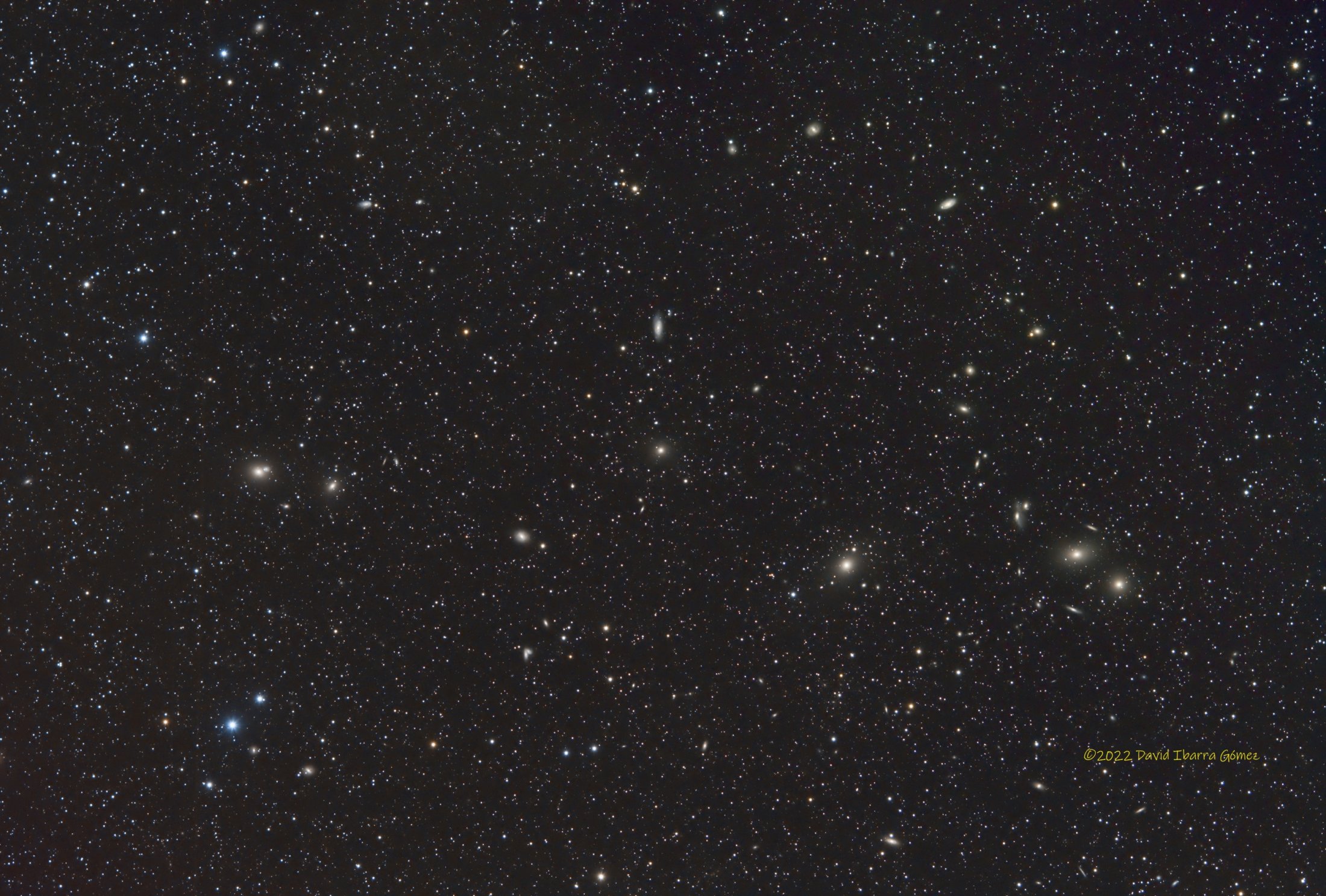 Gran campo centrado en M89 - David Ibarra